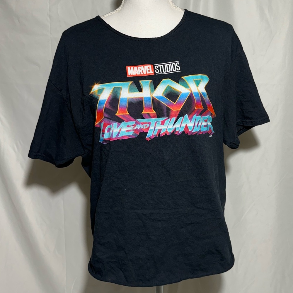 Marvel Top Thor Love and Thunder San Diego Comic Con Women’s Large